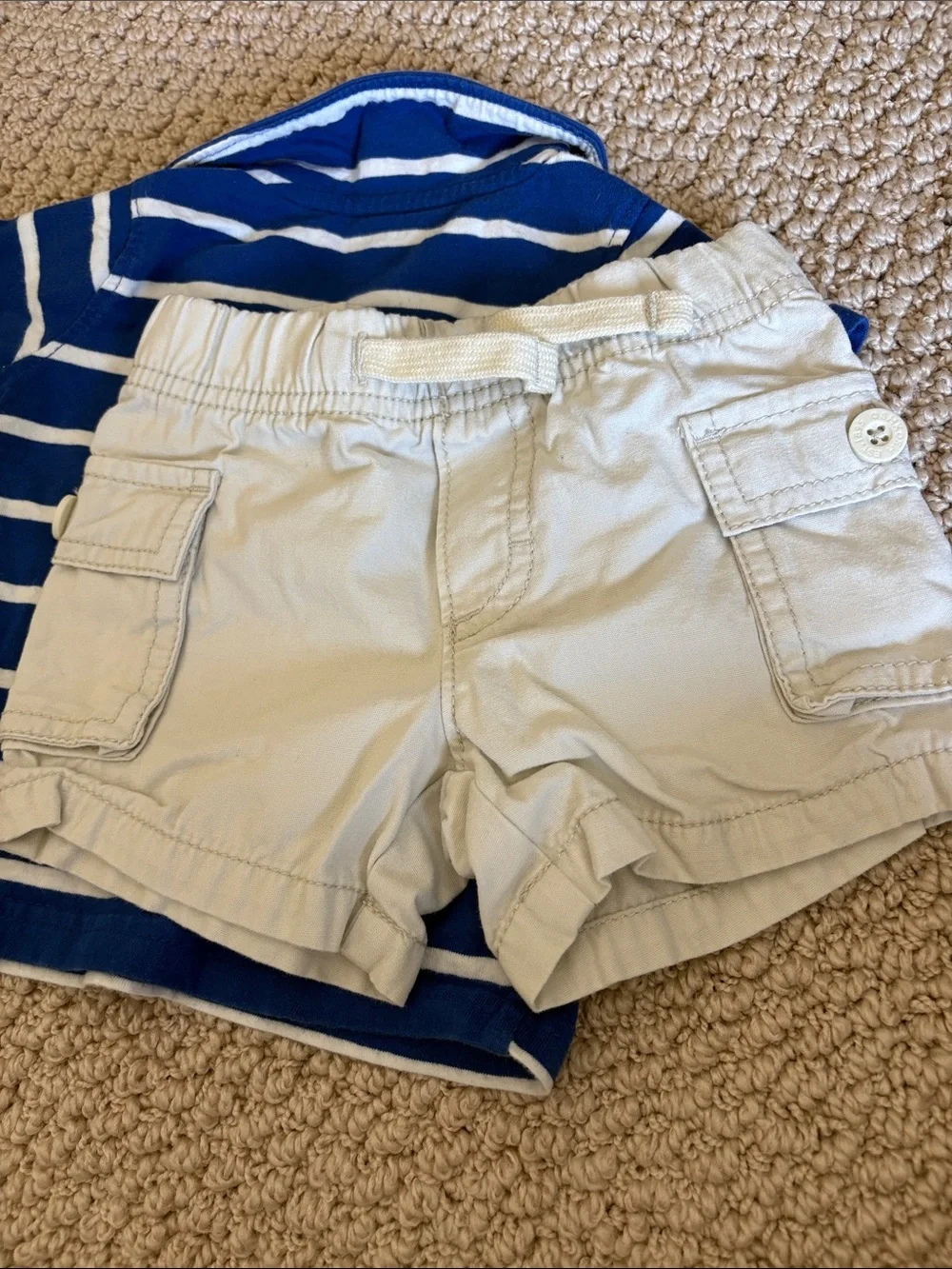Baby Matching Set - Striped Polo with Tan Cargo Shorts 12 months - Picture 4 of 5